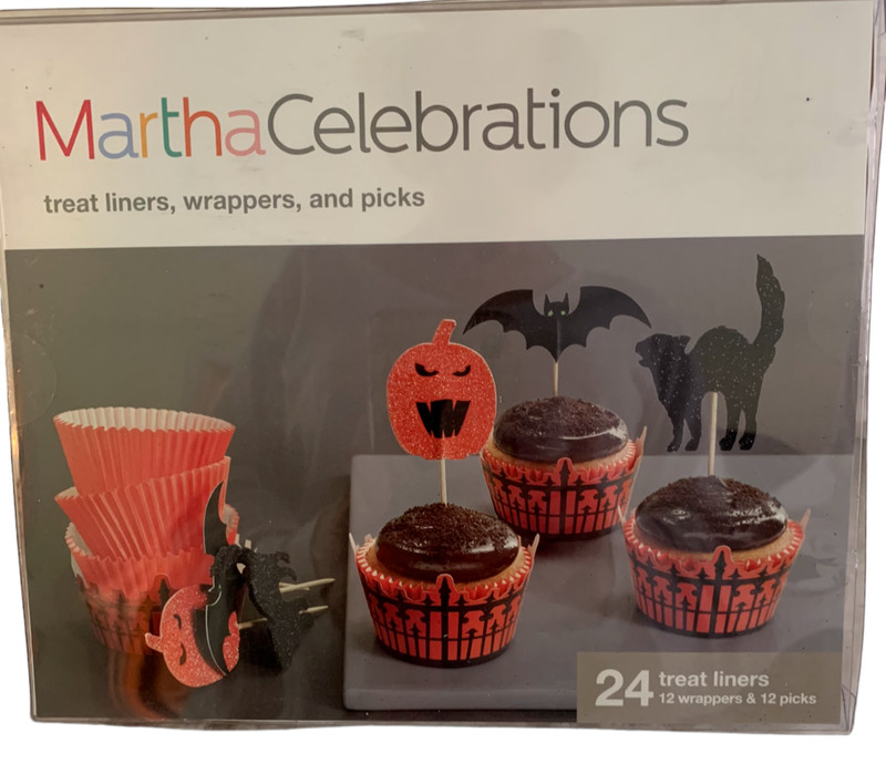 Martha Stewart Lot, 144 Pcs Halloween Party cupcake liners Picks Pumpkin Cat Bat gallery