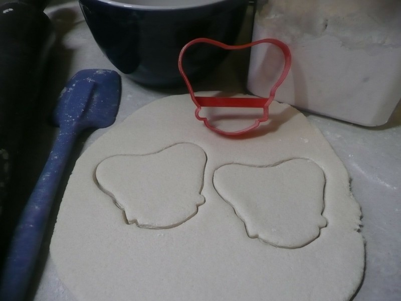 WINIFRED FACE RED HAIR OUTLINE HOCUS POCUS HALLOWEEN COOKIE CUTTER USA PR3060 gallery