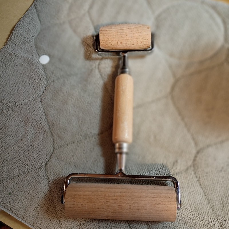 Wooden Silver Double Sided Kitchen Hand Rolling Pin NWOT