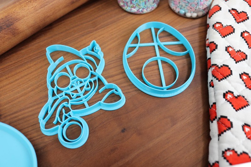 Yoshi's Island Characters Cookie Cutters - Baby Bowser, Baby Mario, Kamek, gallery