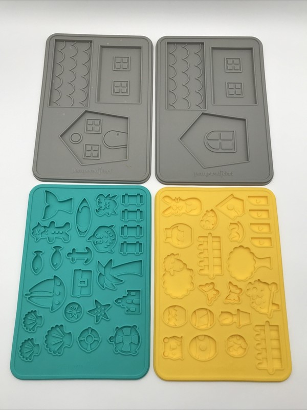 Pampered Chef Silicone Candy Cookie Mold Lot 4 Gingerbread House Sealife Easter