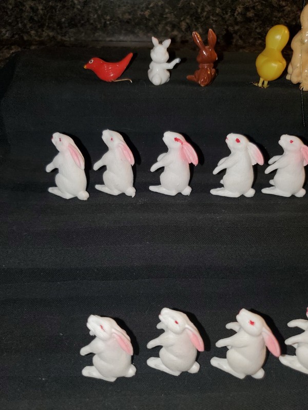 LOT VINTAGE EASTER Cake Topper Miniature WILTON RABBITS BUNNIES CHICK Plastic gallery