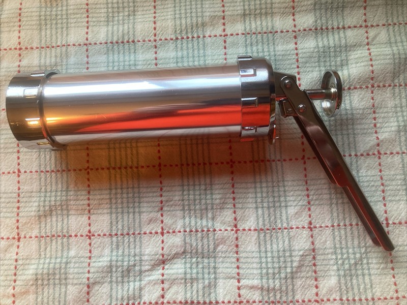 VillaWare Professional Classic Cookie Press 5675 - EUC! Extra clean —complete! gallery