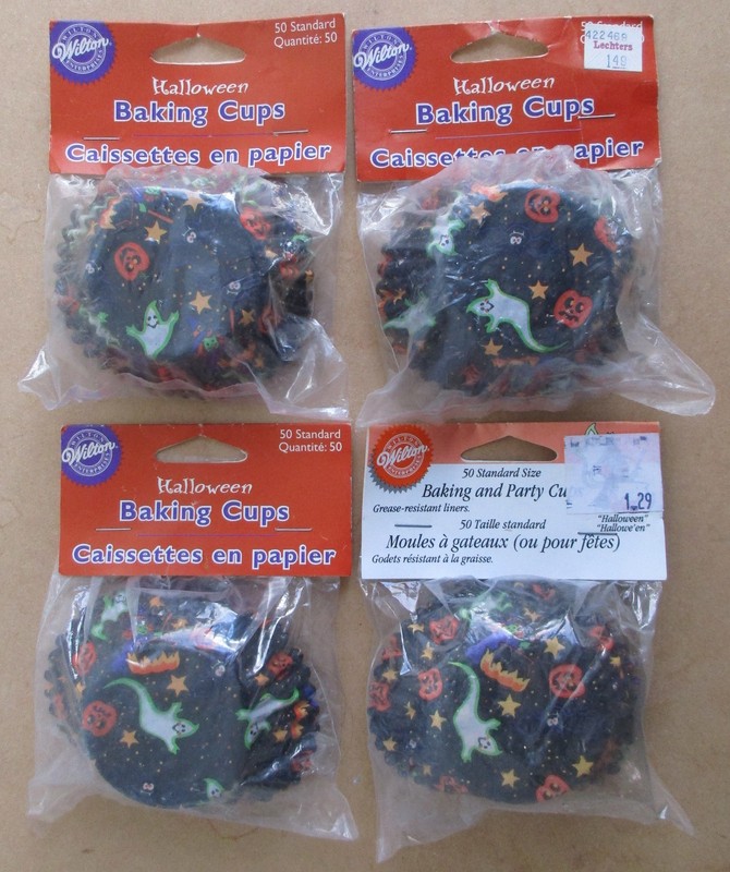 Mixed Lot of Halloween & Christmas Baking Cups Cellophane Bags Lollipop Sticks gallery