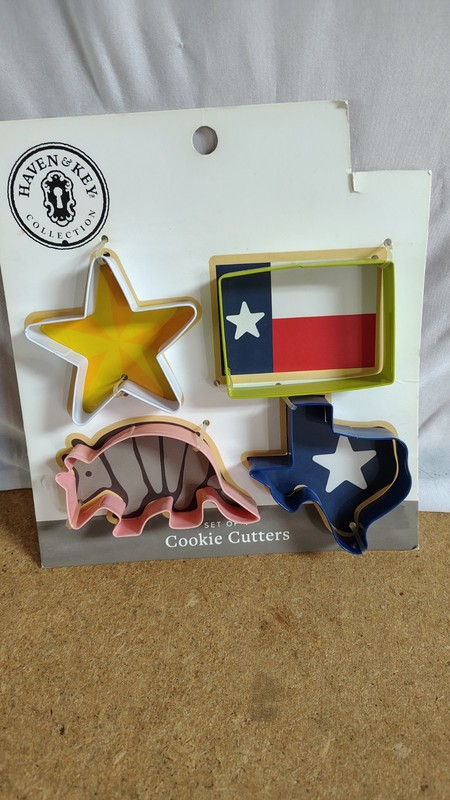 NWT TEXAS Theme Cookie Cutters 4 Count