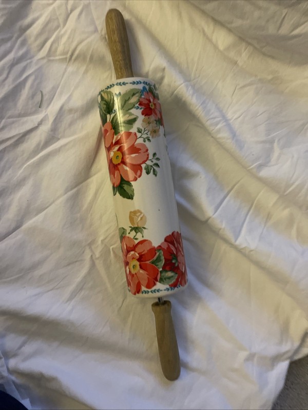Pioneer Woman Vintage Floral Ceramic Rolling Pin Wood Handles Retired 2812DMT