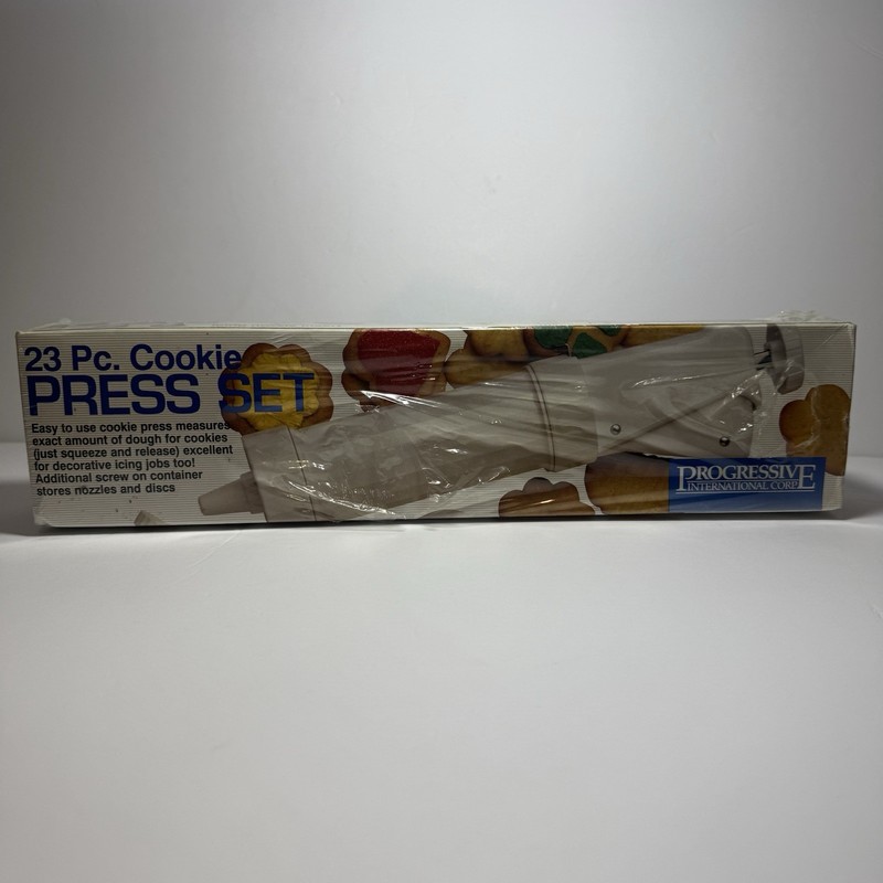Progressive International Cookie Press Set 23 Pc White Plastic Metal GCP-31 gallery