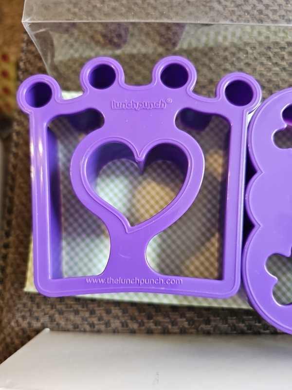 Pottery Barn Lunch Punch Whimsical Kids Sandwich Cutters Set of 4 Purple gallery