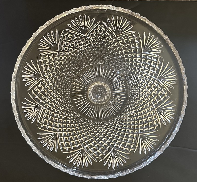 Elegant Glass Clear Pedestal Cake Stand Pineapple Pattern Diamond Ball Stem VG gallery
