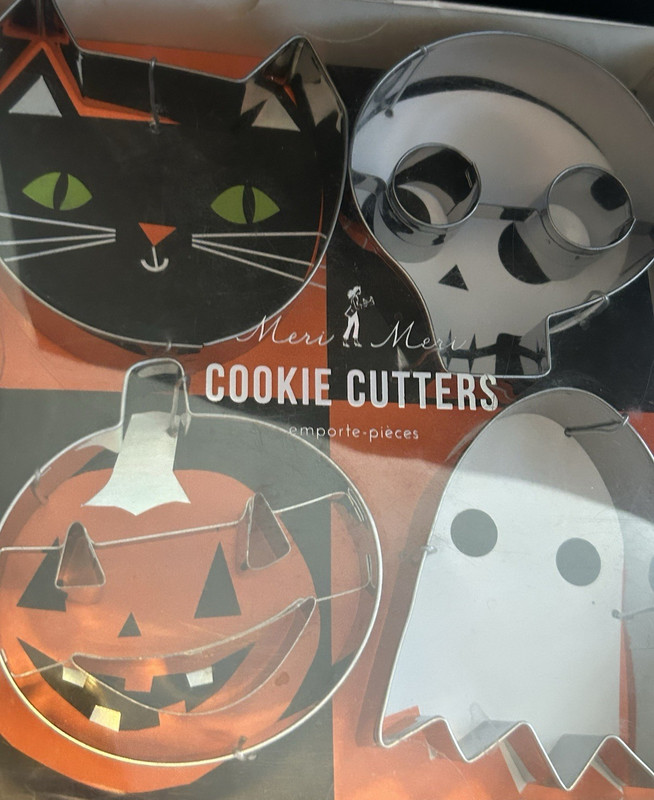 Meri Meri Boxed Set of 4 Halloween Cookie Cutters Never Opened Stainless Steel gallery