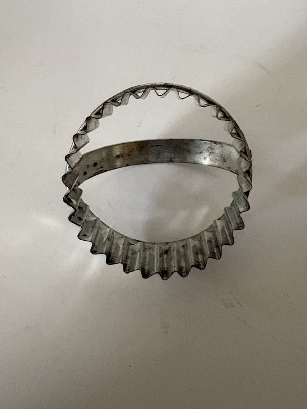 Vintage Metal Circle Biscuit/Cookie Cutter With Scalloped Edge & Handle gallery