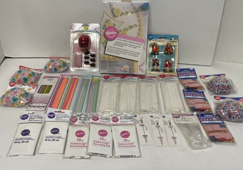 Wiltons Baking Bundle