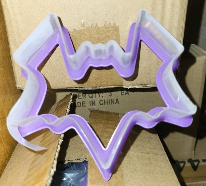 Halloween Bat Cookie Cutter Art Mold Purple 4" gallery