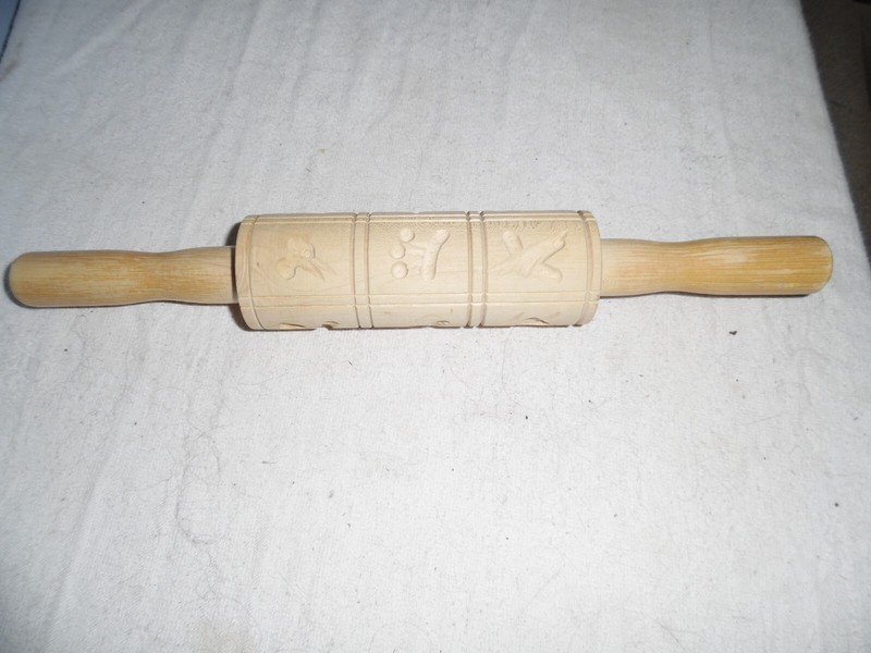 Wood Folk Art Engraved Embossed Kitchen Tool Rolling Pin Stencil gallery
