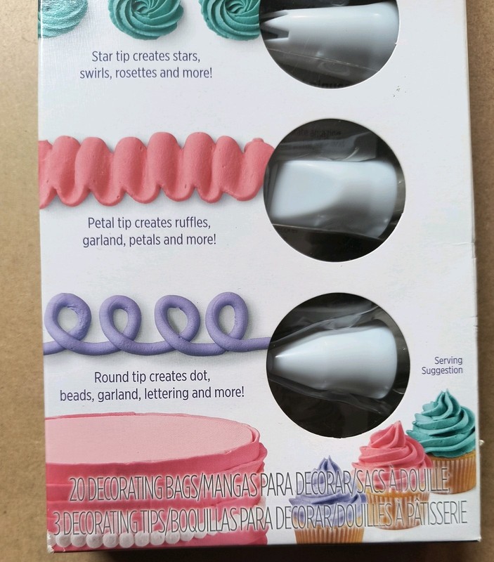 Wilton Decorating Set 2104 2578 - Lot of 7 - Lot# 1052 gallery