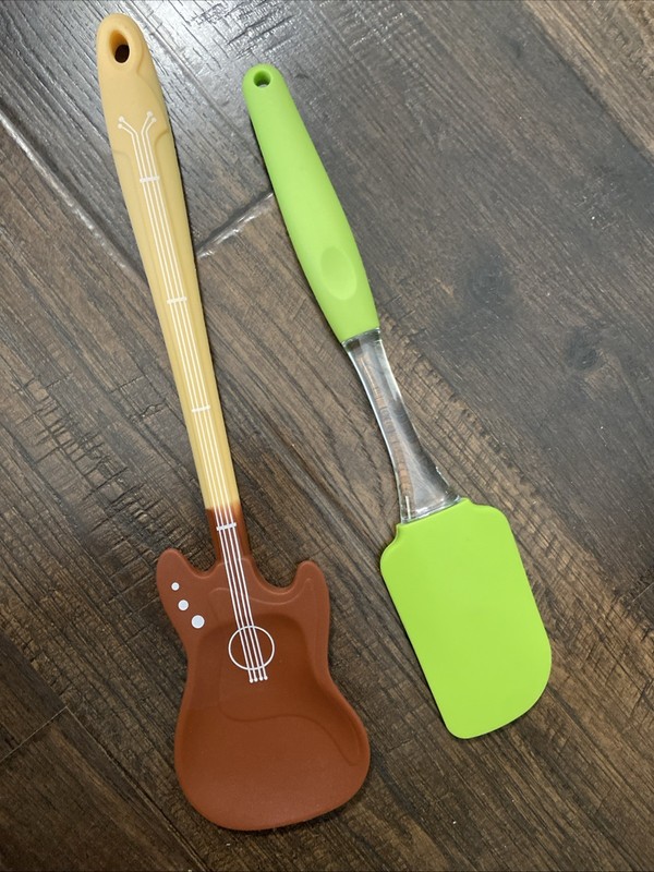 Art Guitar Ukulele Silicone Spatula, Brown Guitar Spatula And Green Spatula Set gallery