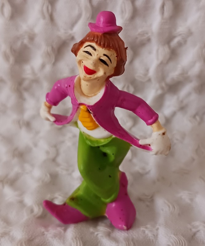 Vintage Clown CAKE TOPPERS Figures Figurines Toys 3 Blue Pink Yellow Fun gallery