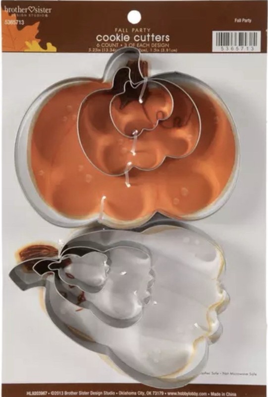 2 set LEAF + PUMPKIN cookie metal cutter set Fall Thanksgiving Halloween gallery