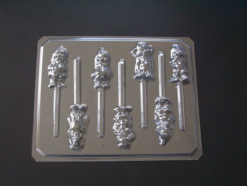 Seven Dwarfs Snow White Friends Lollipop Chocolate Candy Soap Crayon Mold