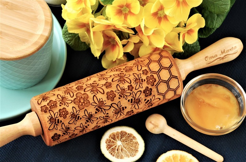Bee Embossing Rolling Pin Baking Cake Fondant Deep Carved Cookie Mold Cutters gallery