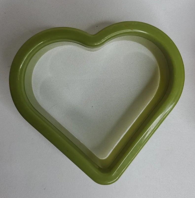 6 Retro Cookie Cutters Plastic Common Shapes 2.75" Heart Star Gingerbread Man gallery