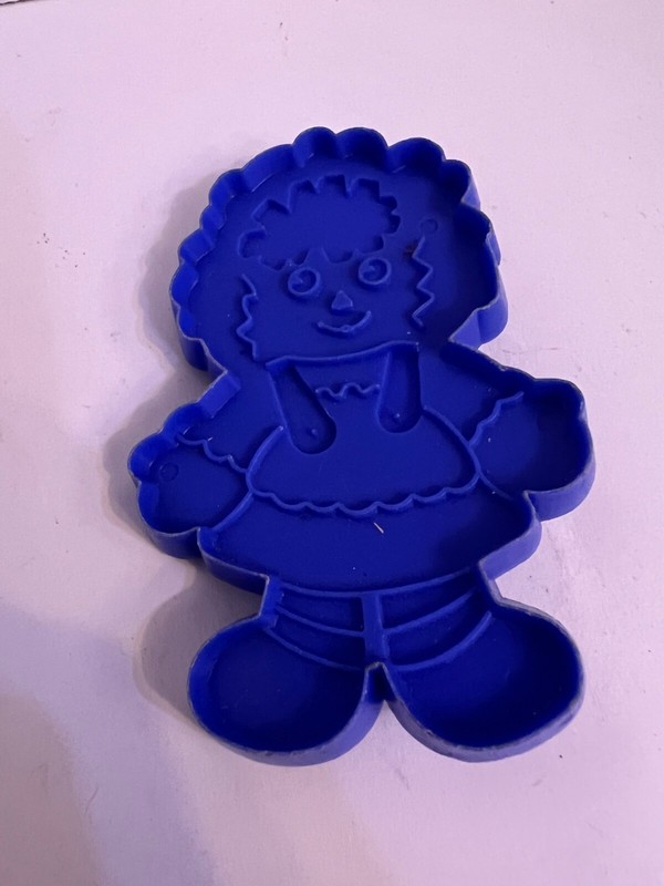 Vintage MCM Blue Bobbs Merrill Raggedy Ann Cookie Cutter Art Mold
