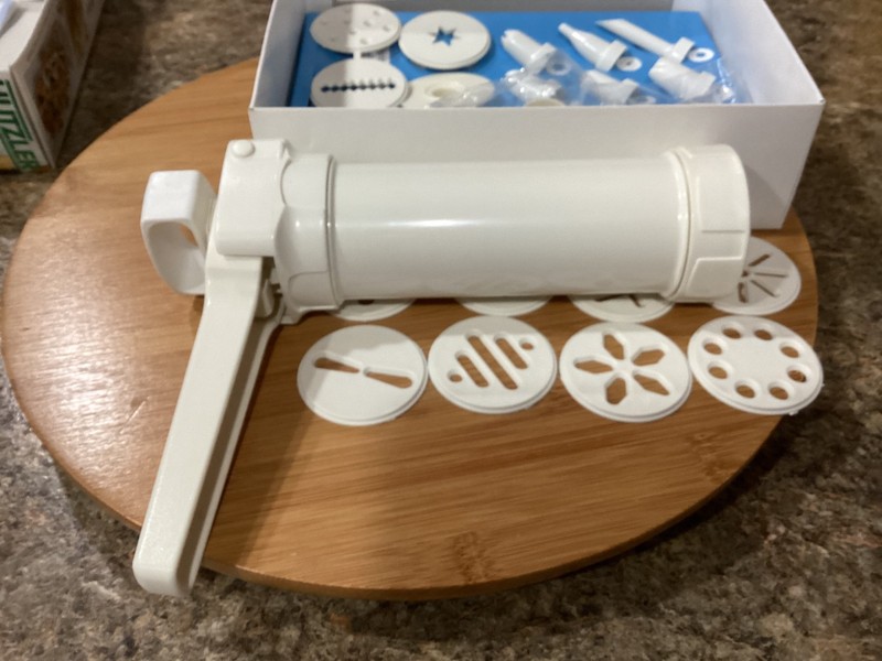 Vintage Hutzler Easy Action Cookie Press & Food Decorator gallery