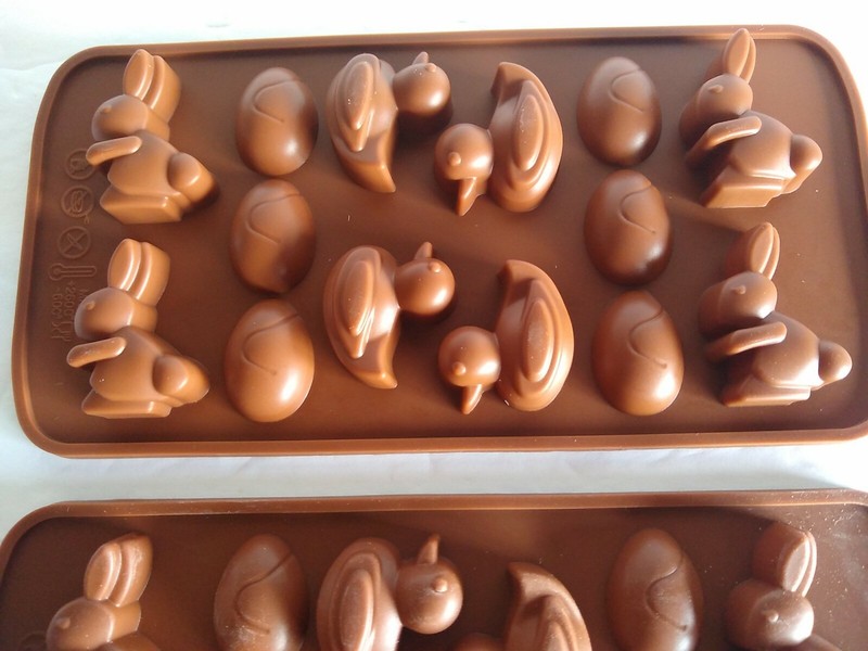 Easter Silicon Molds (2) Pack Egg Bunny Rabbit Duck 14-Hole Chocolate Soap Ice gallery