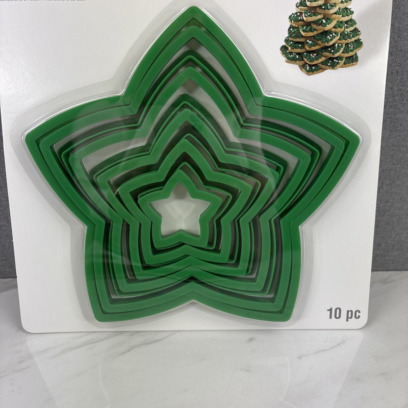 Cookie Cutter Green Star Stacking Christmas Tree Set Sugar Gingerbread 10 Pc. gallery