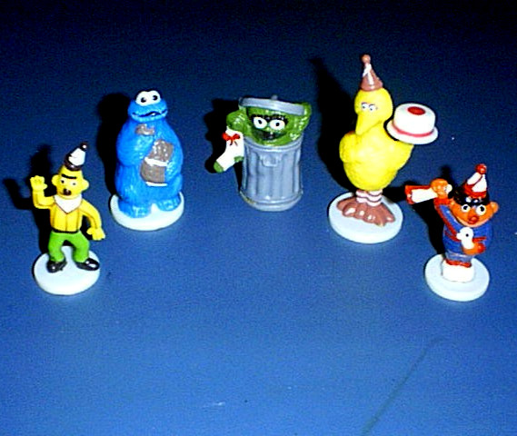 WILTON Birthday Cake Toppers SESAME STREET MUPPETS Big Bird, Oscar, Bert, Ernie+