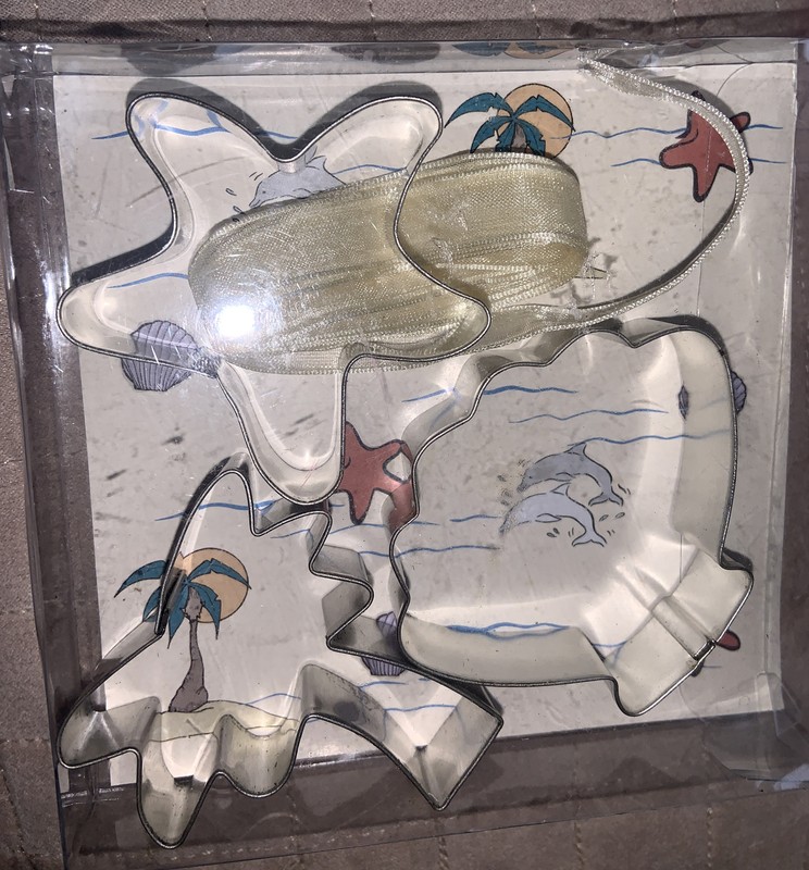 2” Cookie Cutter Set Palm Tree Sea Shell Starfish Ornaments w/ Ribbon New!!