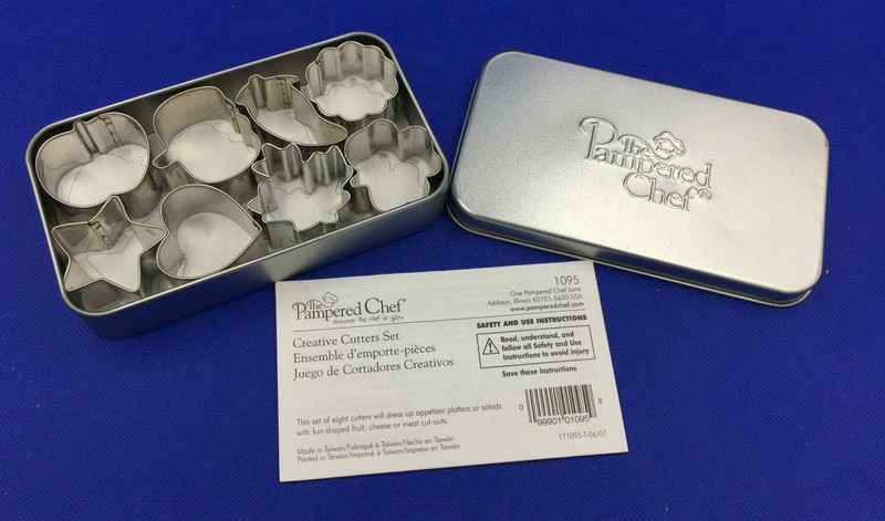 Pampered Chef Mini Cookie Creative Cutter Set of 8 with Tin #1095