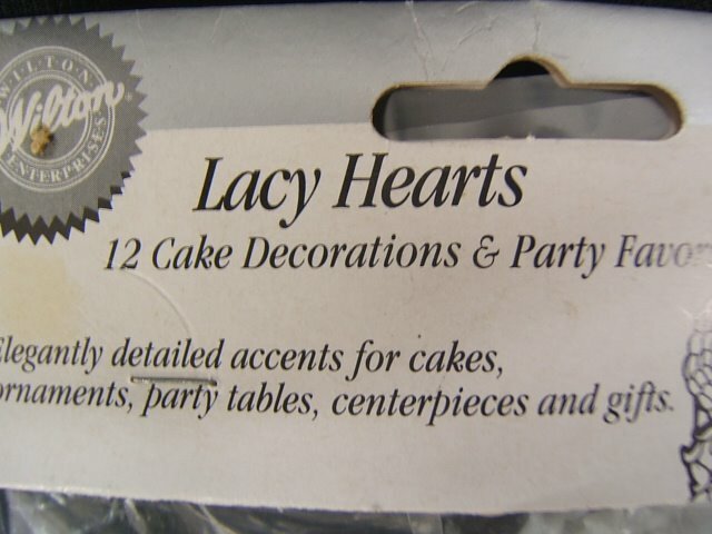 Lot of 2 Wilton Lacy Hearts 12 Plastic Cake Decorations NIB gallery