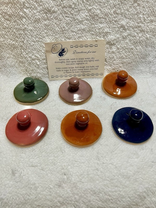 6 Vtg Tender Heart Treasures Ceramic Cookie Mold Press Stamps Holidays Festive
