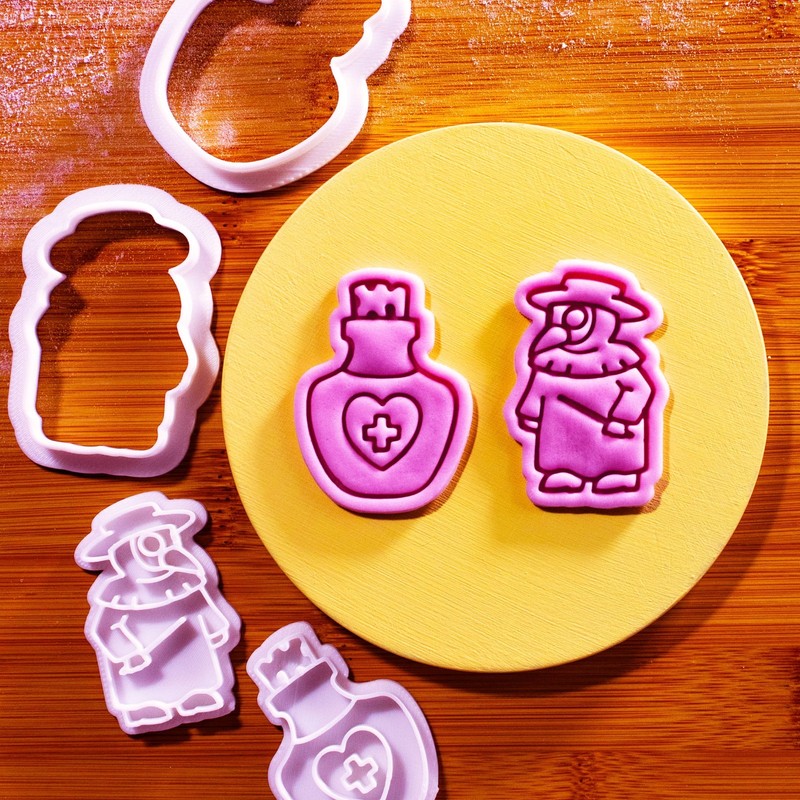 Cursed Cure – Mini Cookie Cutter & Stamp Set – Plague Doctor & Medical Potion