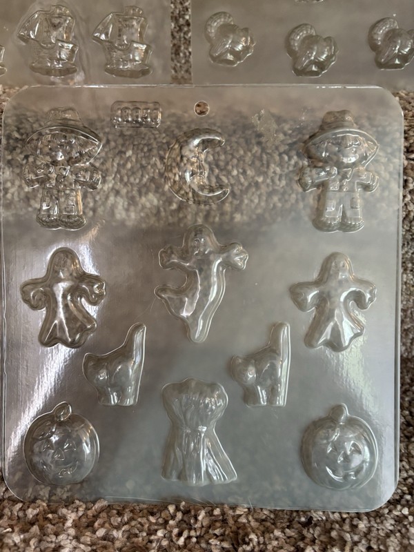 Fall Assorted Clear Plastic Candy & Chocolate Molds gallery