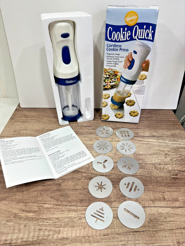 Wilton Cookie Quick Cordless Cookie Press 10 Metal Discs New In Box 2003 gallery