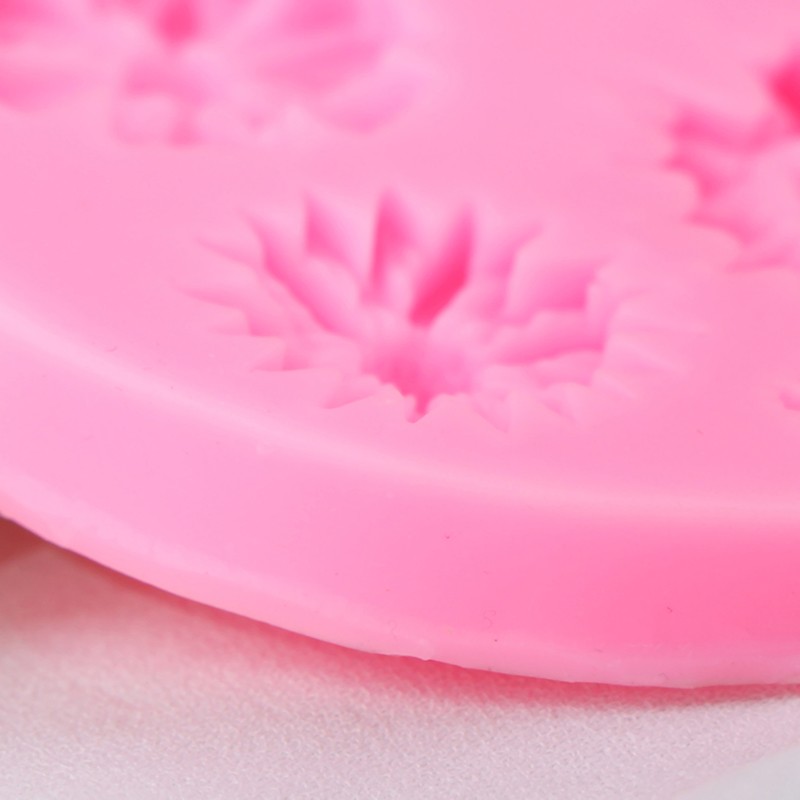 3D Sunflower Flower Petals Embossed Silicone Mold Relief Fondant Cake Decor Tool gallery