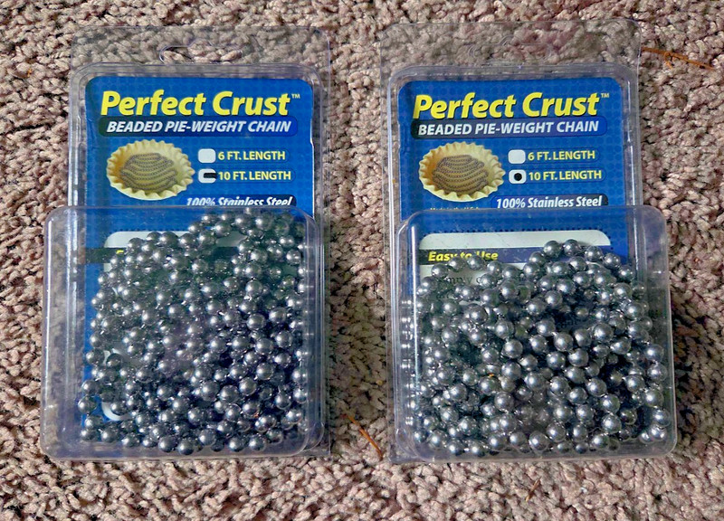 Jaz Innovations Perfect Crust Stainless Steel Beaded Pie Weight Chain – Set of 2