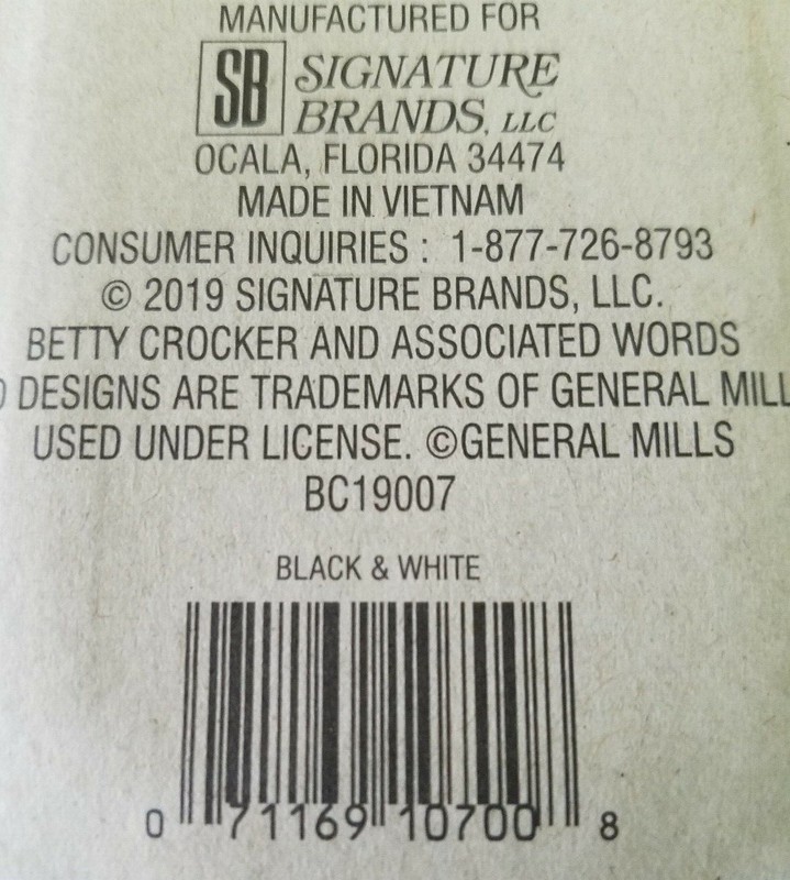 Betty Crocker Black & White Birthday Candles 12 Count New 2.4" gallery
