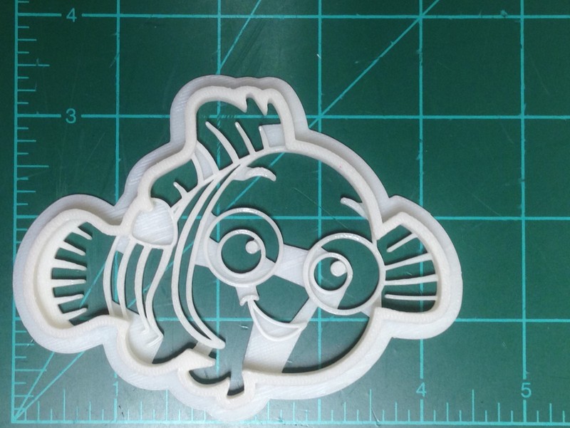 Finding Nemo / Dory / Peach / Squirt Cookie Cutters gallery