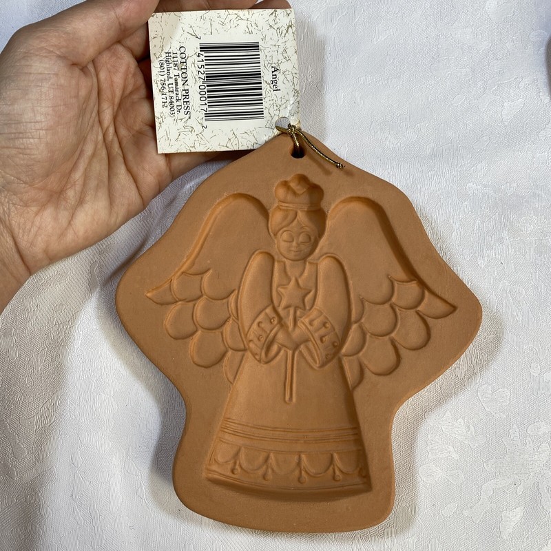 Set of 4 Vintage Cotton Press Cookie Molds w/ Labels - Heart Santa Angel Cupid gallery