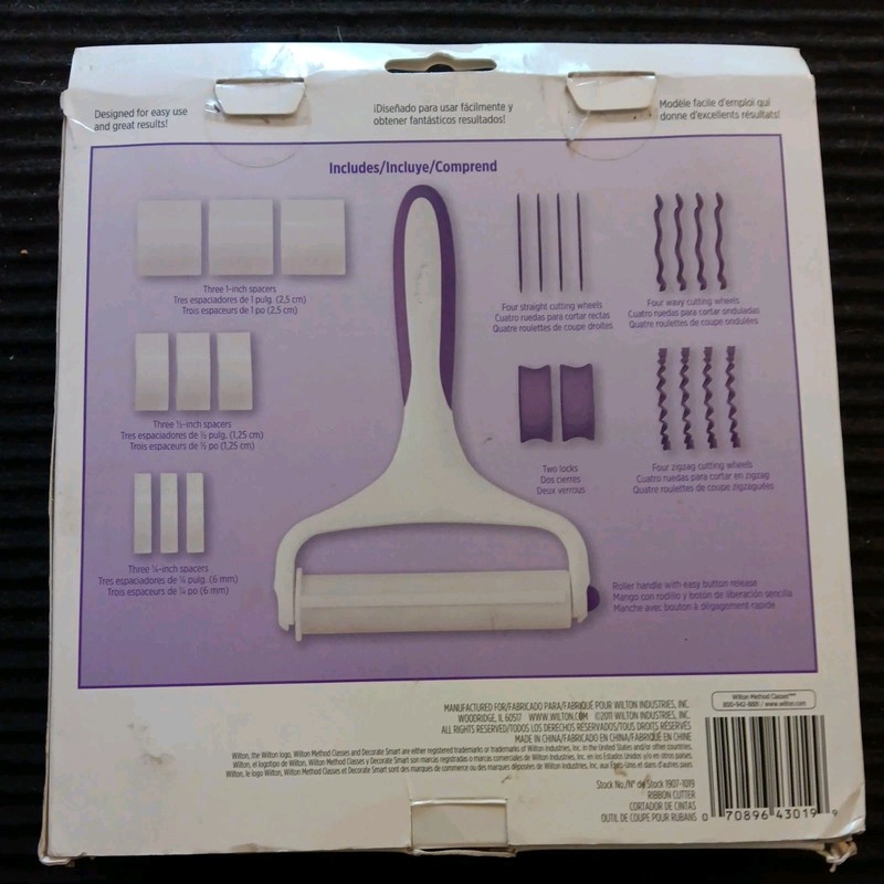 Wilton Fondant Ribbon Cutter 24-Pc. Set with Bonus Storage Case Cake Decorating gallery