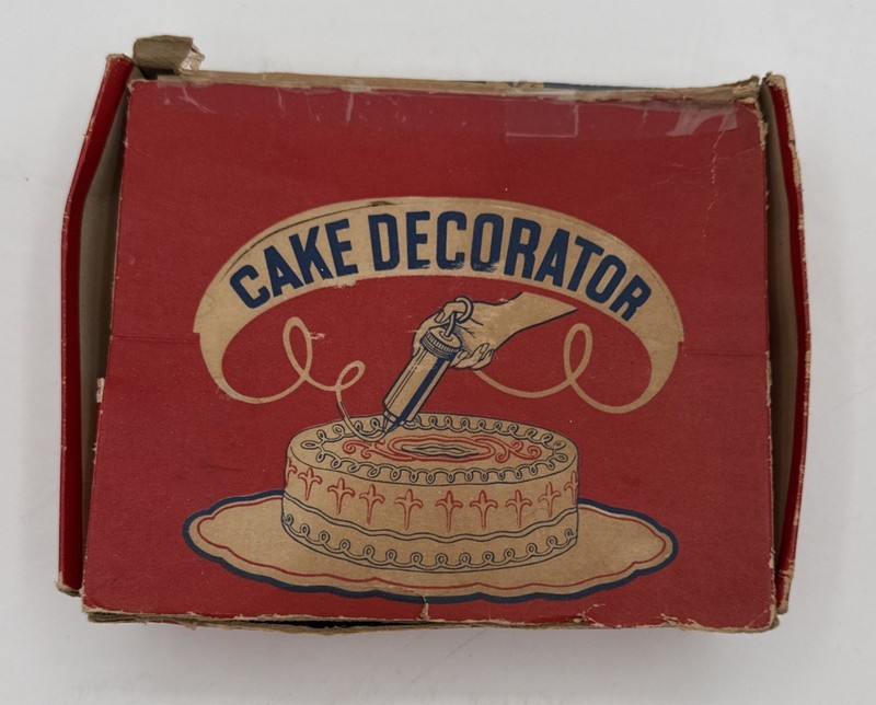 Vintage 1950s Cake Decorator Kit Lorraine Novelty Mtg. Co.