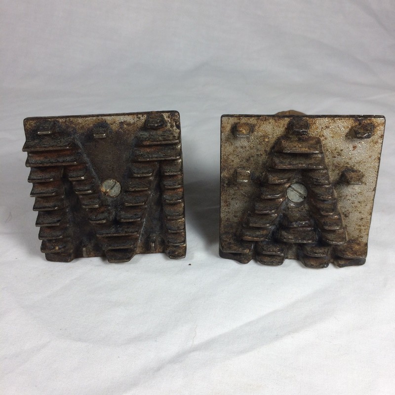 Metal COOKIE PRESS MOLD (PIE CRUST STAMP) W/ WOOD HANDLE Vintage Set of 2 A M gallery