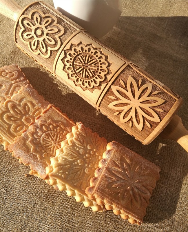 Engraved Wood Rolling Pin Embossed Dough Roller Springerle Mandala Cake Cookie gallery