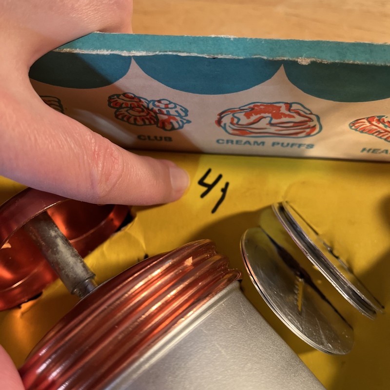 Vintage Mirro Cooky Pastry Kit Aluminum Box M-0358-23 Baking Tips Box Kitchen gallery