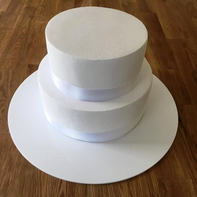 Round Cake Boards, Many Colours & Sizes Bespoke sizes/Shapes Made