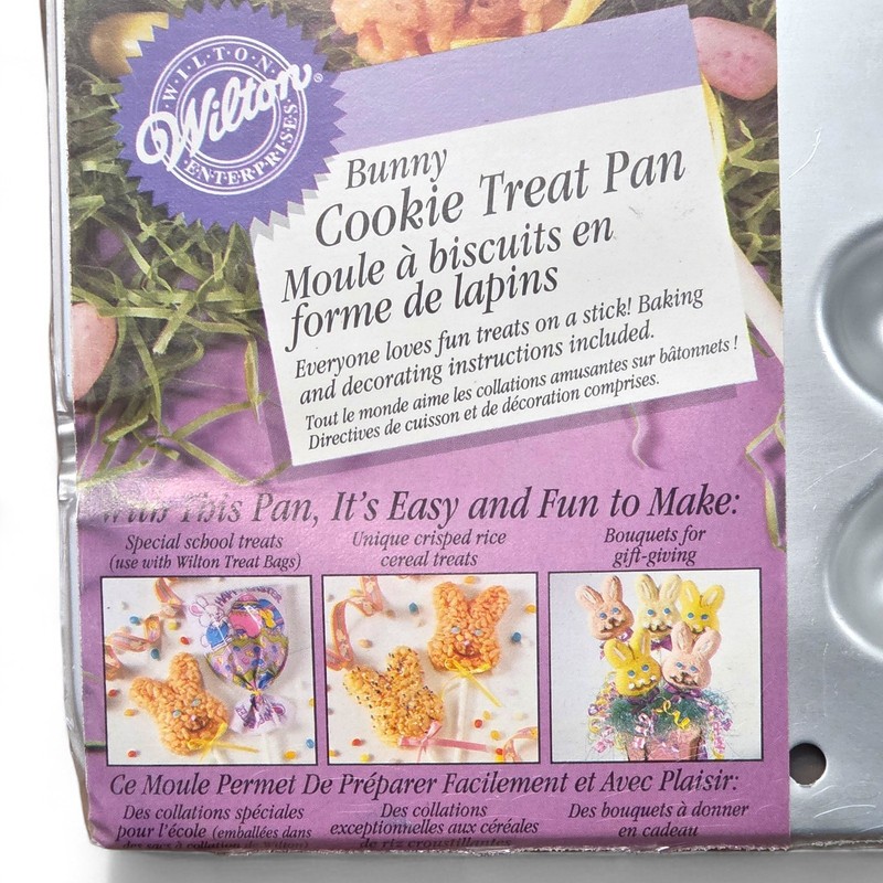 NEW Vtg Easter Wilton 2105-8106 Bunny Cookie Treats On A Stick Pan Spring 1996 gallery