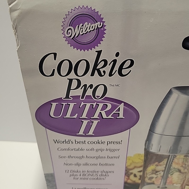 Wilton Cookie Pro Ultra II Cookie Press Complete Set Baker Baking Original Box gallery